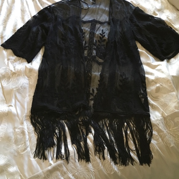 Forever 21 floral embroidered mesh kimono - Picture 4 of 7